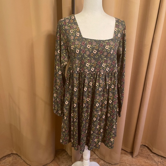 NEW! Known Supply Ambrose Forest Bloom Mini Dress Size Small NWT! - Picture 7 of 14